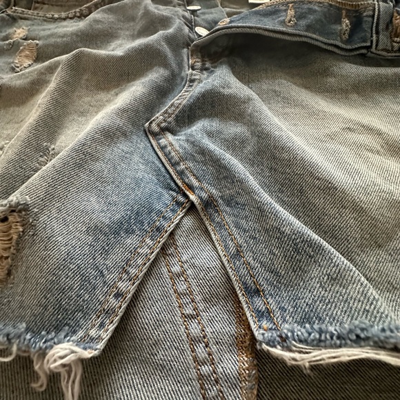 H&M x &Denim, distressed, Jean skirt, size 10 - Picture 11 of 12
